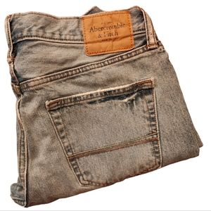 Abercrombie and Fitch Men's The Boot - Medium Wash - Size 31 x 30